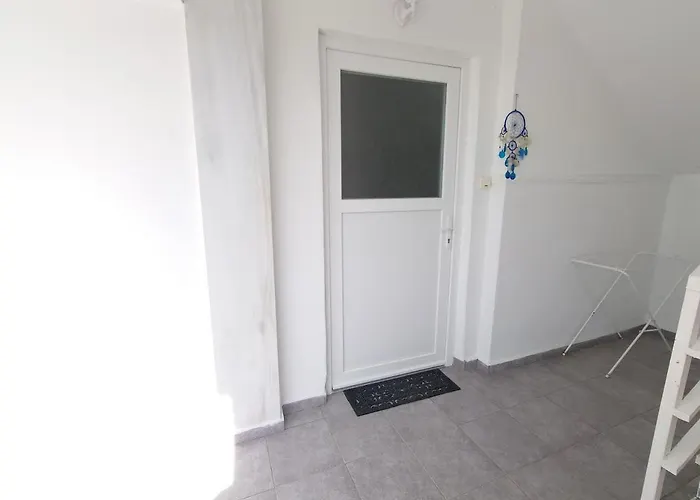 Daire Sea Esta Nea Kallikratia Nea Kallikrateia